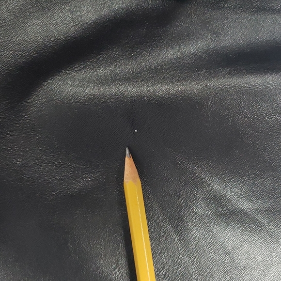 Black faux leather mini skirt - Picture 4 of 6